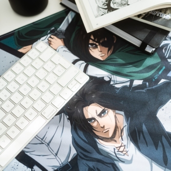 Attack on Titan - Podkładka XXL